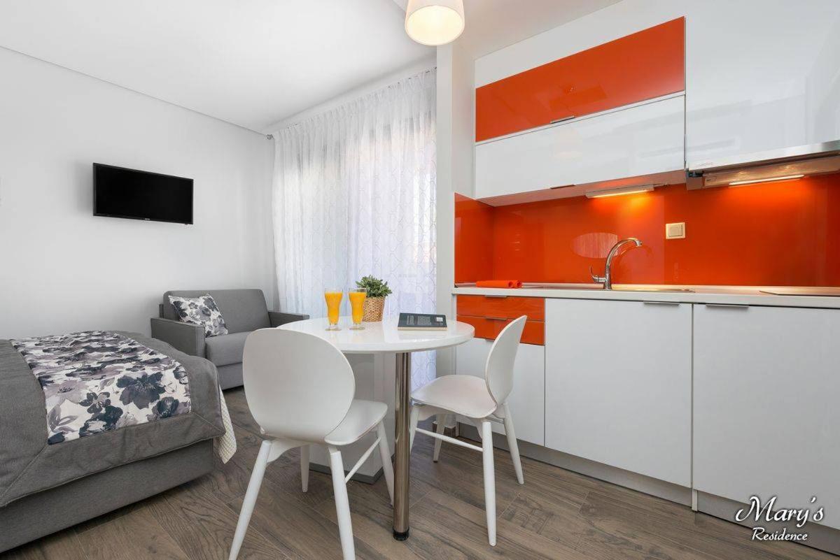 Mary'S Luxury Apartment Chrysi Ammoudia Bagian luar foto