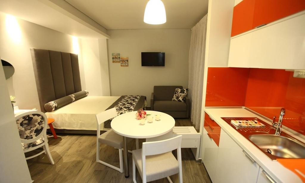 Mary'S Luxury Apartment Chrysi Ammoudia Ruang foto