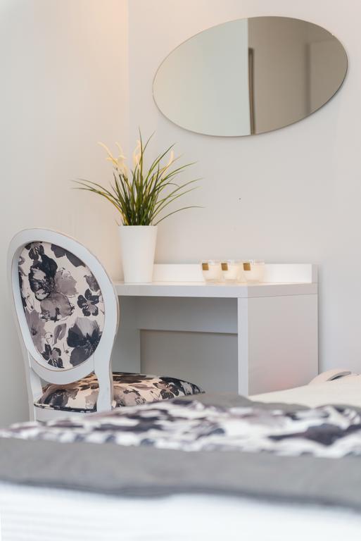Mary'S Luxury Apartment Chrysi Ammoudia Bagian luar foto